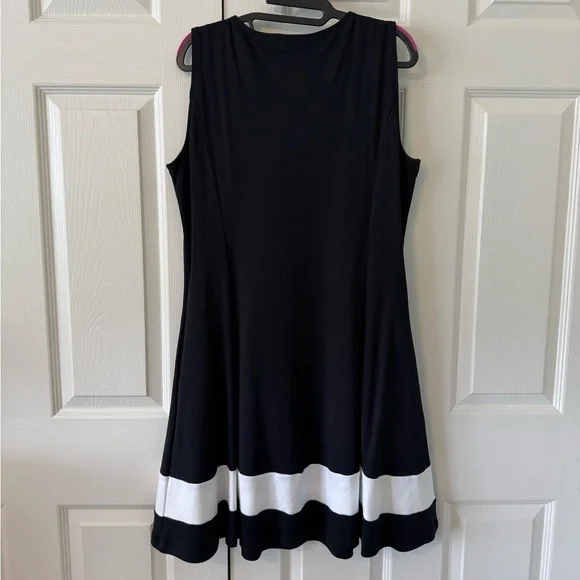 New York & Company Black Dress with White Hem, NWOT, size XL - Picture 5 of 5
